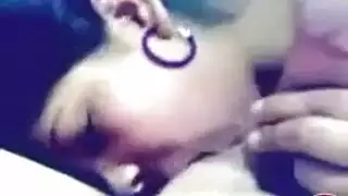 مراهقون عرب في ثلاثي إباحي حار