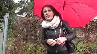 نايلون ضيق الهرة خطأ مربك