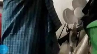 تسريب فيديو جنسي سري من الموبايل: زوج عربي وزوجته في فيديو إباحي خام