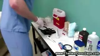 غرفة النوم مُطلَقة: ترويض زوجة خليجية ساذجة