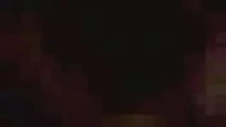 عاهرة بمؤخرة عصيرية تطحن على زب كبير