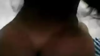 كس ياباني صغير في مشهد بورنو عنيف