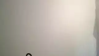 جميع الفتحات مُعبأة: شريط إباحي متطرف لزهور التشادية