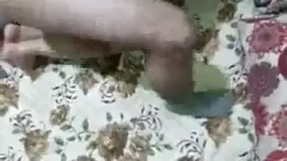 سكس عربى ءىءء ديوث مصري يشاهد نيك مراته مع اصحابه