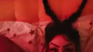 مقاطع الفيديو تلي