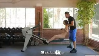 دليل العاهرة الأنيقة لممارسة الجنس الحسية والقذف الداخلي