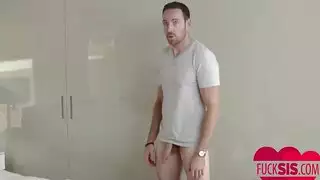 اخوان يهجان