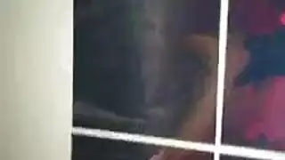 فتاة مصرية تحب تذوق ومص القضيب العربي