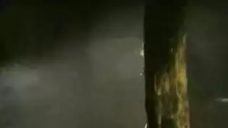 فرج معجبة يقطر وهي ترى قضيب أخوها