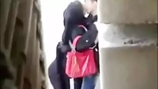  إباحية قوية في العطلة: قريبة محجبة تتعرض للإثارة الجسدية