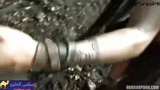 حفلة سكس رعب: آكلي لحوم البشر وهوس جنس جماعي