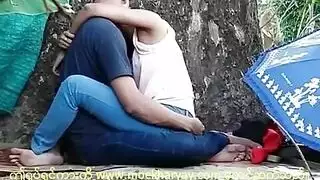 تسجيل سري لعشاق شباب في فعل صريح في الغرفة