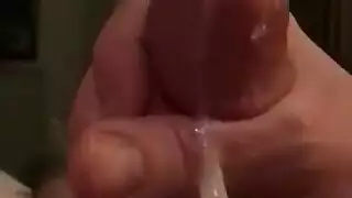 مراهقة شابة تُحشى بقضيب نائب الرئيس الضخم