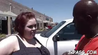 جنس سحاقي صريح: الفاتنة الشقراء ميلا ميلان تتعرض للهيمنة من قبل حبيبته السابقة