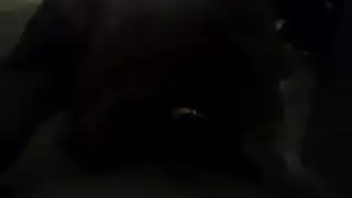 نائب الرئيس المغطاة أحمر الشعر مكمما