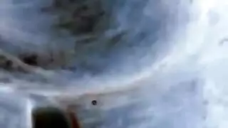 نساء إيبوني حافلات بالصدر في مشاهد إيلاج مزدوج صريحة