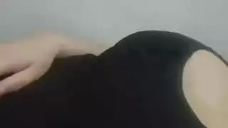 هاويات عربيات حارقات تنتشر بمقطعها الإباحي على فيسبوك