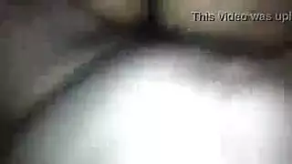 مشهد صريح لبنات مع بنات: استمناء متبادل وهزة الجماع