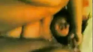 زوج يضاجع عشيقته الشقراء كبيرة الثدي في جناحه الرئيسي الفخم