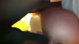 نيك طيز اسمر مع زبر ابيض