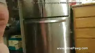 مهرجان جنسي في فصل الطبخ: أفواه مليئة بالزب