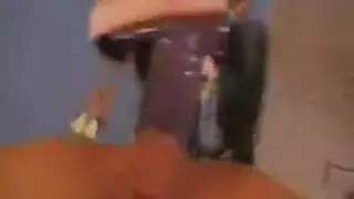 مؤخرة جميلة تُدمر بواسطة قضيب ضخم إباحية شرجية