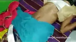 زوجة عن طريق الفم بطن