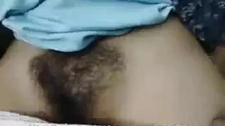 ينيك اختو صغيرة بعنف