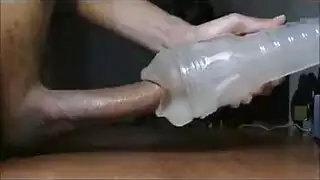 المرة الأولى للعروس مع الألعاب الجنسية