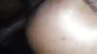 روبوت مراهق متحرك في جنس جماعي مع قذف داخلي