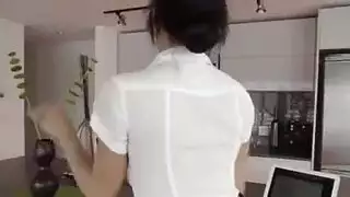 مقاطعة تبولها بقذف ساخن