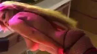 بنات قذرات تبلعن كل قطرة