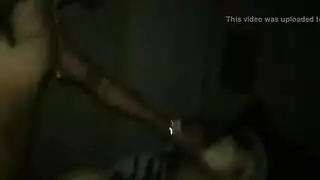 مشهد إكس إكس إكس: قضيب أسود ضخم يمارس الجنس بعنف وخام