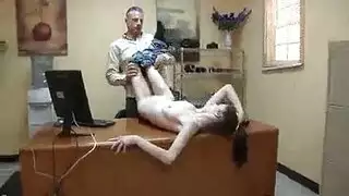  فتيات مراهقات يلعبن مع أنفسهن – إباحية استمناء بعد الدش