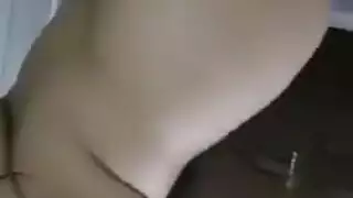 عوز بس خايفه