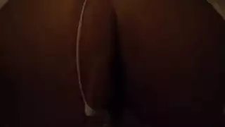 اخوان يهددون امهم