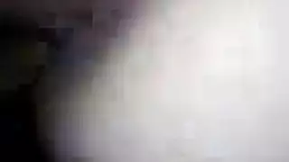 امه عارية