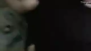 جنس صعب: صديقة الزوجة السابقة تخرج ثدييها وتنك بقوة