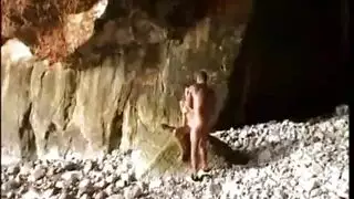 إباحية شيكابيكا الخام غير المقتطعة: حلق عميق وشرج