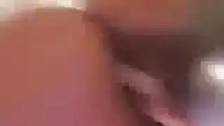 سحاقيات شقراوات يجربن أول ثلاثي ثنائي الجنس بورنو