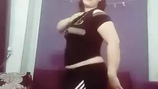 رقص عربي فاضح يتحول إلى جلسة جماع مكثفة