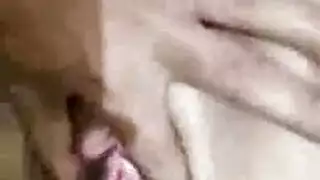 جماع جماعي في الأماكن العامة مع ممثلات إباحية أكبر سناً