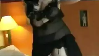 تحدي سكس امهات لابسه قميص النوم