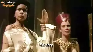 نار كليوباترا السحاقية: لعق كس مكثف ومقص