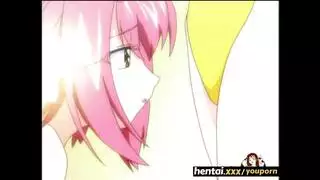 مبتلة وجريئة: أخوات في مشهد حمام صريح