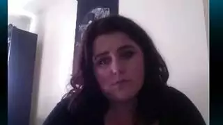 فتاة ناضجة تُهيمن عليها قضيب الشاب الوسيم