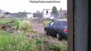 مضاعفة المتعة الجنسية في منزل فارغ مخيف