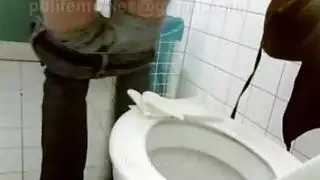 خلف النقاب: أوضاع إباحية مع منقبات