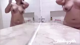 فرمسية مع ابنها