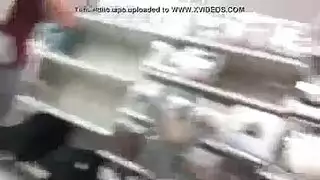 حرارة بدائية: مشاهد إباحية تحت الشمس